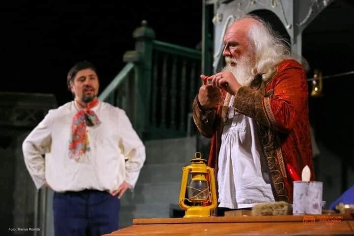 Marian Negrescu pe scena Teatrului Național Aureliu Manea Turda